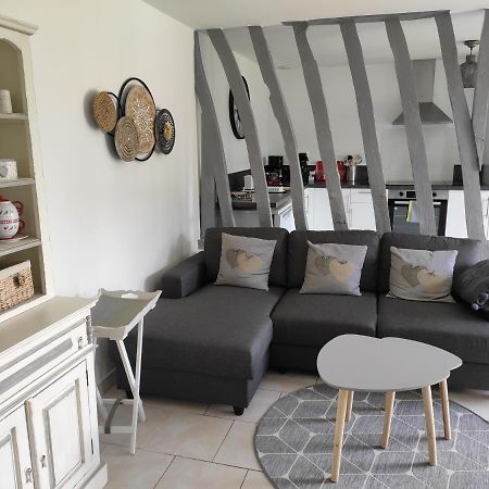 Le Petit Gite De La Roseraie Quiberville ภายนอก รูปภาพ